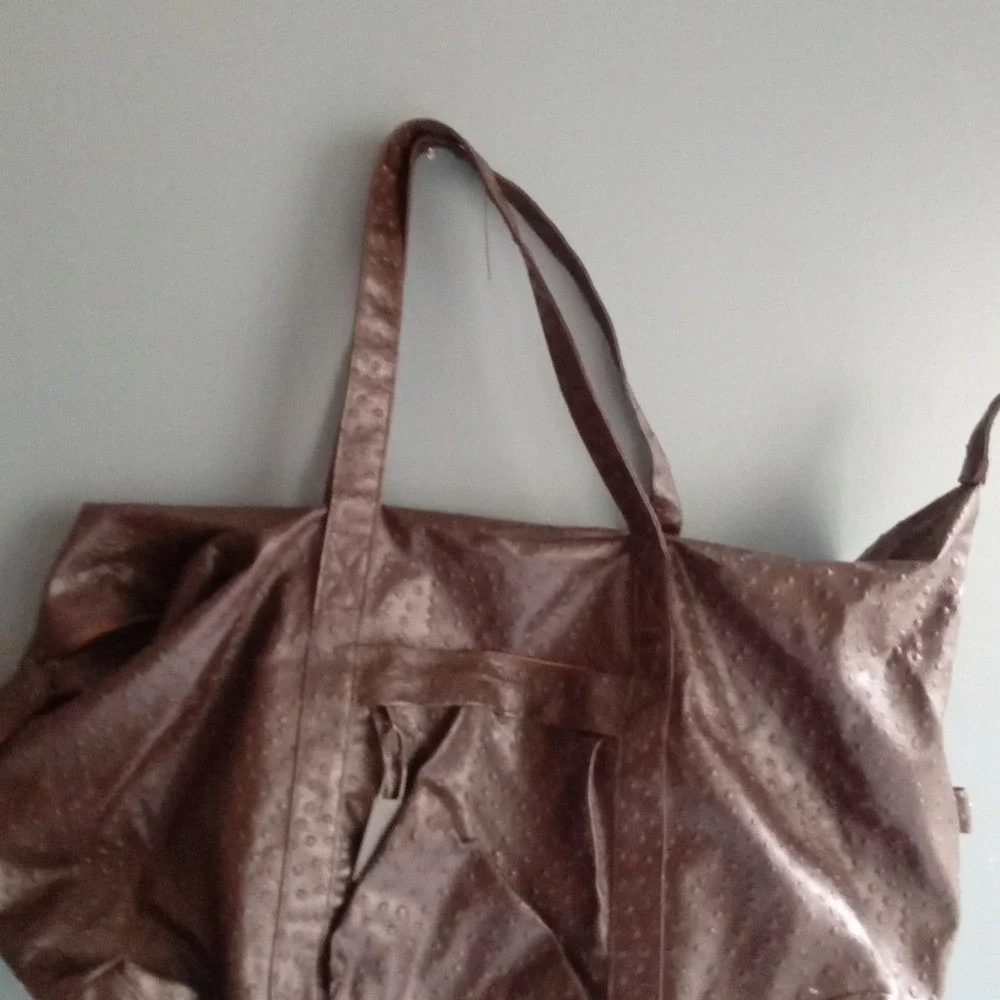 Ostrich Embossed Faux Leather Weekender Travel Duffel Bag Brown Large Overnight‎